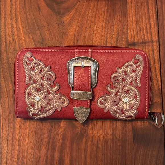 American Bling deep red western cowgirl bundle full zip wallet - Picture 2 of 9